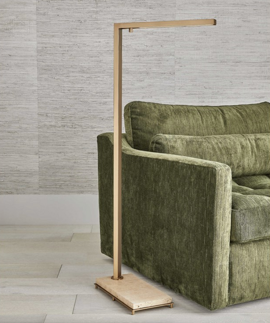 SLEEK FLOOR LAMP